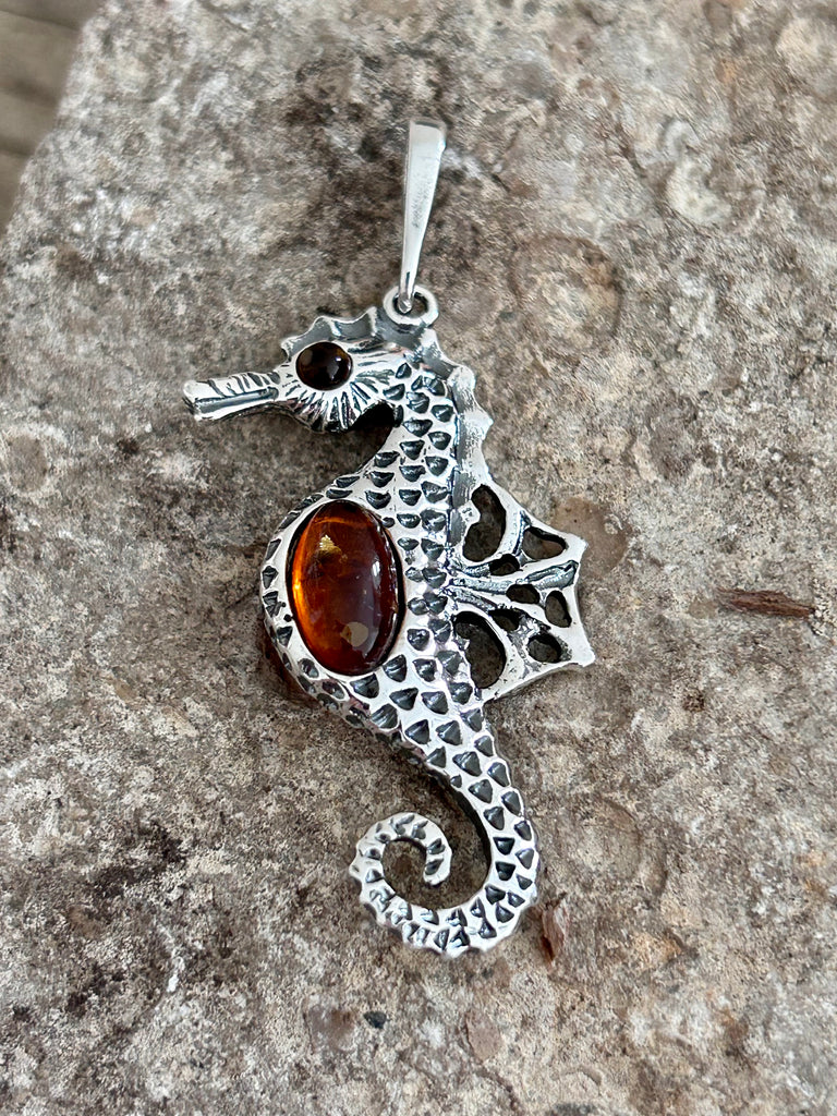 Sterling Silver Amber Seahorse pendant