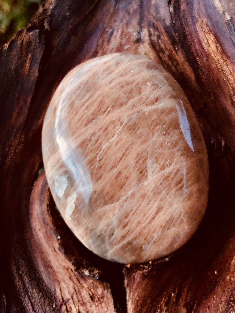 Peach Moonstone palm Stone