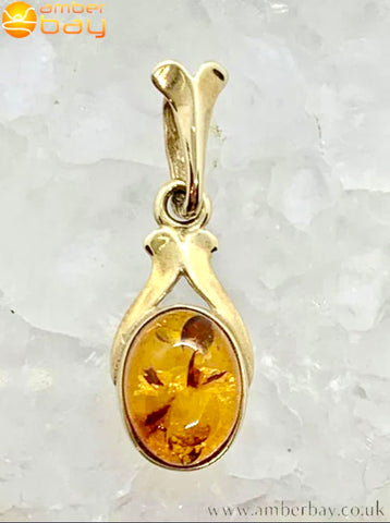 9ct Yellow Gold Cognac Baltic Amber Pendant