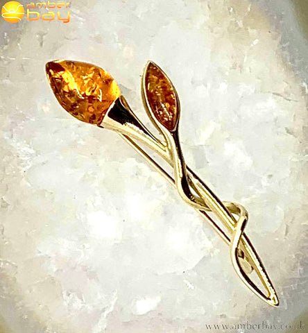 9ct Yellow Gold and Cognac Amber Flower Brooch