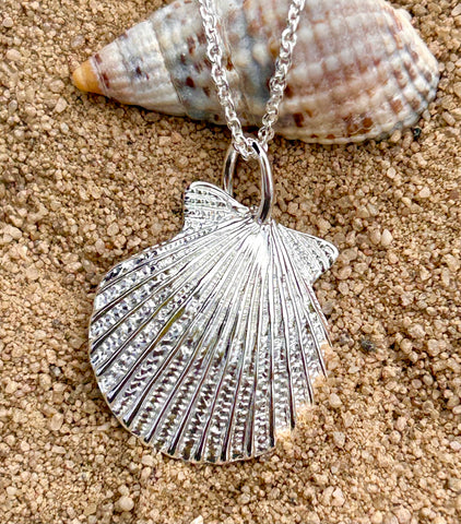 Sea Gems sterling silver Clam Shell Necklace
