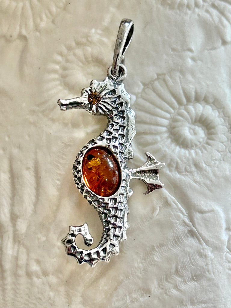 Sterling Silver Amber Seahorse pendant